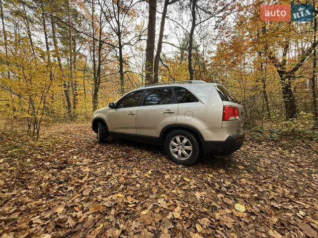 Киа Соренто 2010 в Львове на Automoto.ua Серый Киа Соренто, объемом двигателя 2.36 л и пробегом 190 тыс. км за 9500 $, фото 10 на Automoto.ua