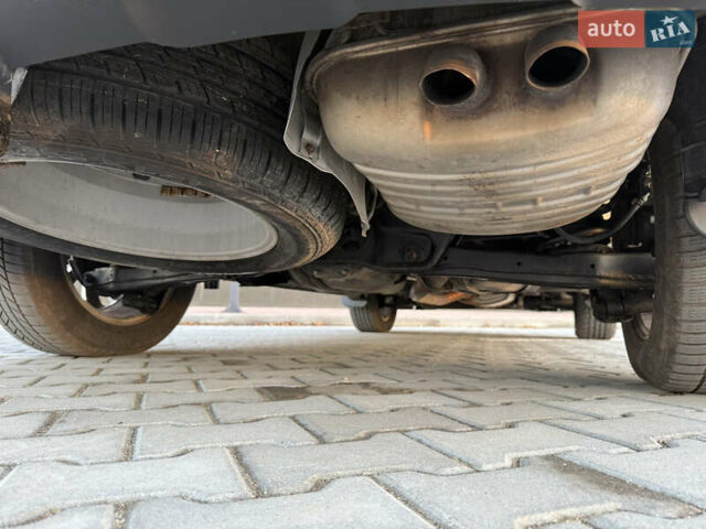 Сірий Кіа Соренто, об'ємом двигуна 2.2 л та пробігом 207 тис. км за 13300 $, фото 33 на Automoto.ua