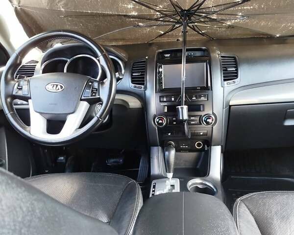 Серый Киа Соренто, объемом двигателя 2.2 л и пробегом 230 тыс. км за 13499 $, фото 34 на Automoto.ua