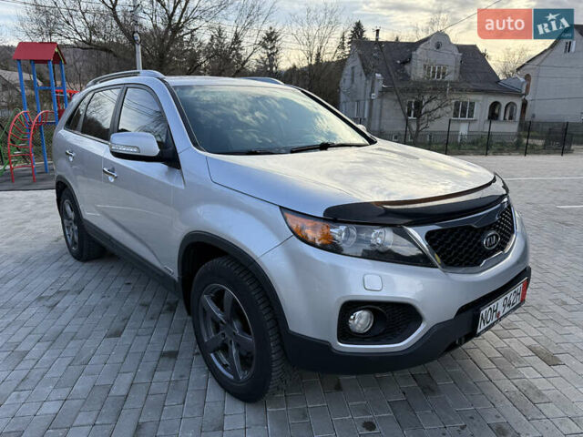 Серый Киа Соренто, объемом двигателя 2.2 л и пробегом 249 тыс. км за 11999 $, фото 9 на Automoto.ua