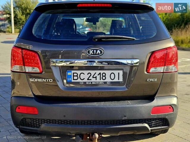 Сірий Кіа Соренто, об'ємом двигуна 2.2 л та пробігом 255 тис. км за 11900 $, фото 11 на Automoto.ua