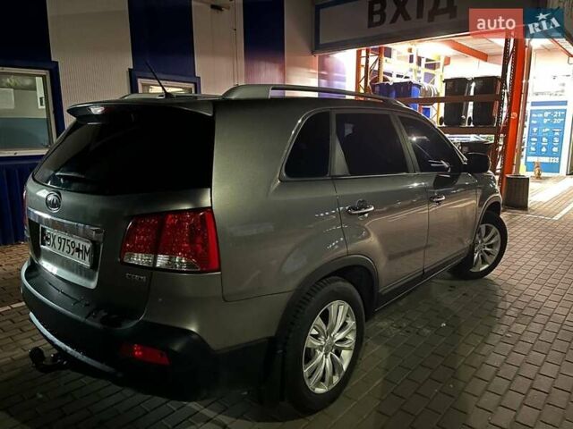 Серый Киа Соренто, объемом двигателя 2.2 л и пробегом 282 тыс. км за 12200 $, фото 6 на Automoto.ua