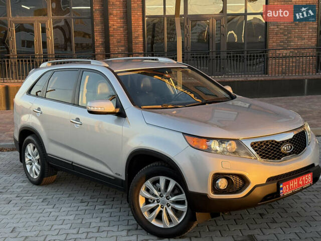 Сірий Кіа Соренто, об'ємом двигуна 2.2 л та пробігом 207 тис. км за 13300 $, фото 4 на Automoto.ua
