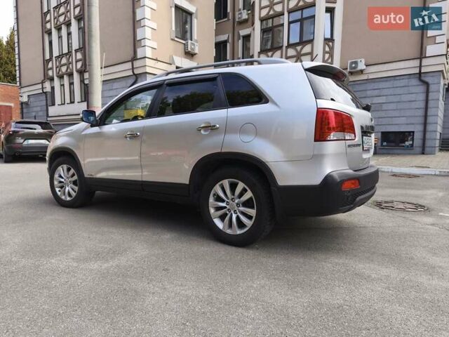 Серый Киа Соренто, объемом двигателя 2.4 л и пробегом 137 тыс. км за 11999 $, фото 12 на Automoto.ua