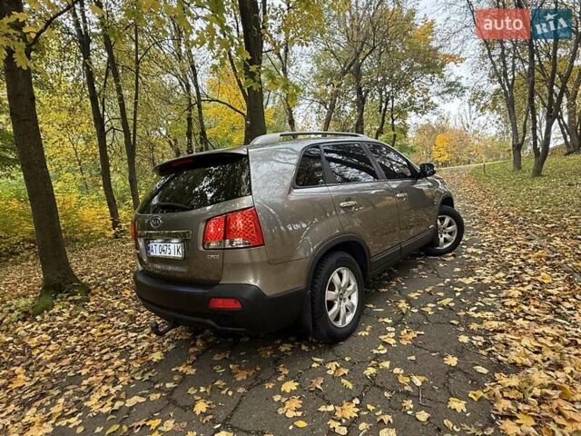 Киа Соренто 2010 в Калуше на Automoto.ua Серый Киа Соренто, объемом двигателя 2.2 л и пробегом 295 тыс. км за 11999 $, фото 16 на Automoto.ua