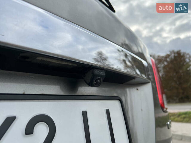 Сірий Кіа Соренто, об'ємом двигуна 2.2 л та пробігом 305 тис. км за 11750 $, фото 20 на Automoto.ua