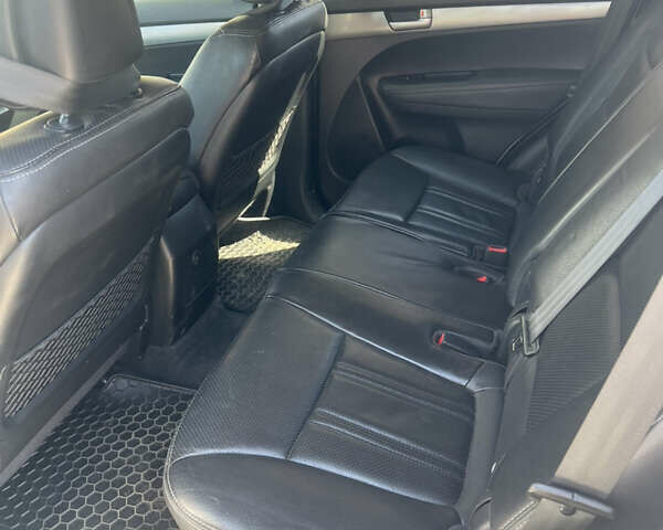 Серый Киа Соренто, объемом двигателя 2.2 л и пробегом 255 тыс. км за 12900 $, фото 3 на Automoto.ua