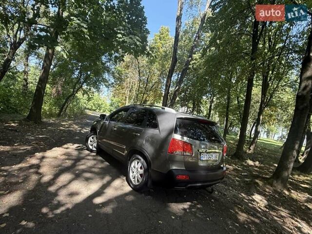 Серый Киа Соренто, объемом двигателя 2.2 л и пробегом 295 тыс. км за 12200 $, фото 15 на Automoto.ua