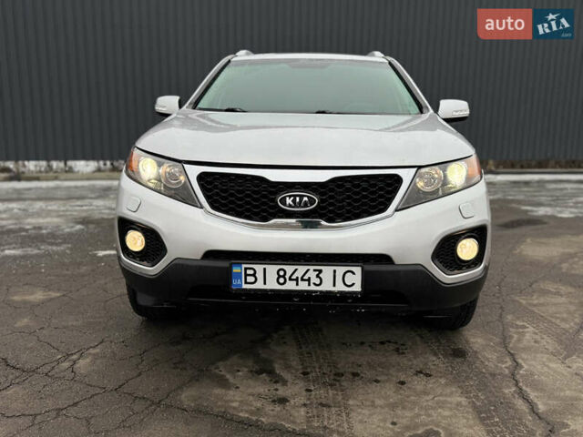 Серый Киа Соренто, объемом двигателя 2.2 л и пробегом 194 тыс. км за 12900 $, фото 1 на Automoto.ua