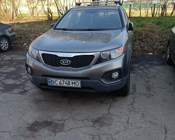 Серый Киа Соренто, объемом двигателя 2.4 л и пробегом 263 тыс. км за 10700 $, фото 10 на Automoto.ua