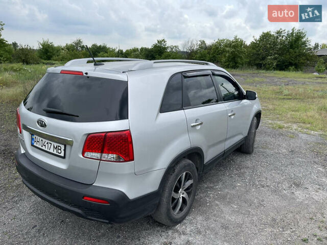 Серый Киа Соренто, объемом двигателя 2.36 л и пробегом 220 тыс. км за 10000 $, фото 28 на Automoto.ua