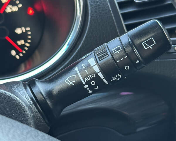 Серый Киа Соренто, объемом двигателя 2.2 л и пробегом 240 тыс. км за 12950 $, фото 16 на Automoto.ua