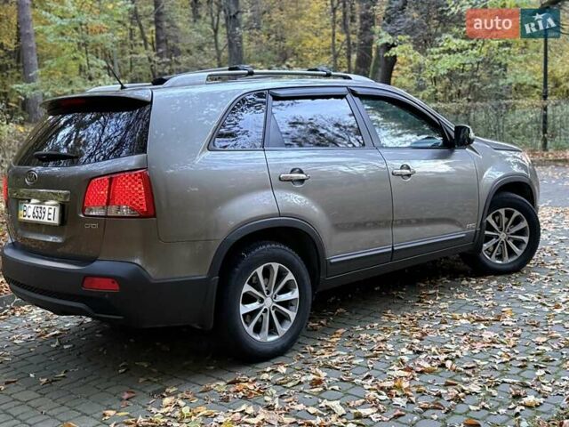 Киа Соренто 2011 в Львове на Automoto.ua Серый Киа Соренто, объемом двигателя 2.2 л и пробегом 280 тыс. км за 12999 $, фото 58 на Automoto.ua