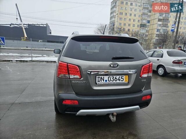 Серый Киа Соренто, объемом двигателя 2.2 л и пробегом 209 тыс. км за 13300 $, фото 7 на Automoto.ua