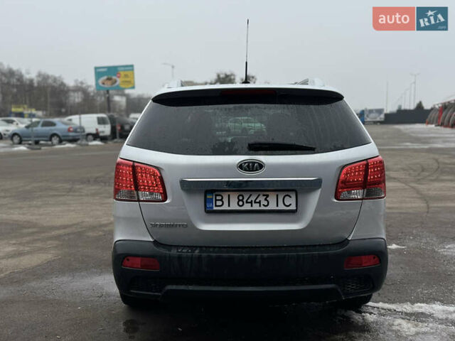Серый Киа Соренто, объемом двигателя 2.2 л и пробегом 194 тыс. км за 12900 $, фото 9 на Automoto.ua
