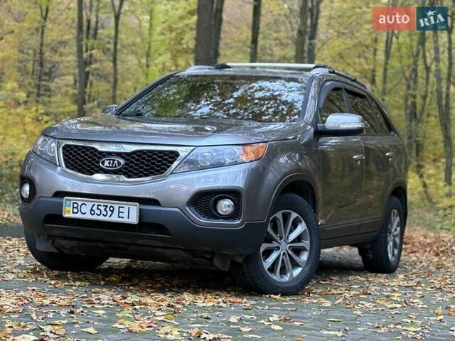 Серый Киа Соренто, объемом двигателя 2.2 л и пробегом 280 тыс. км за 12300 $, фото 4 на Automoto.ua