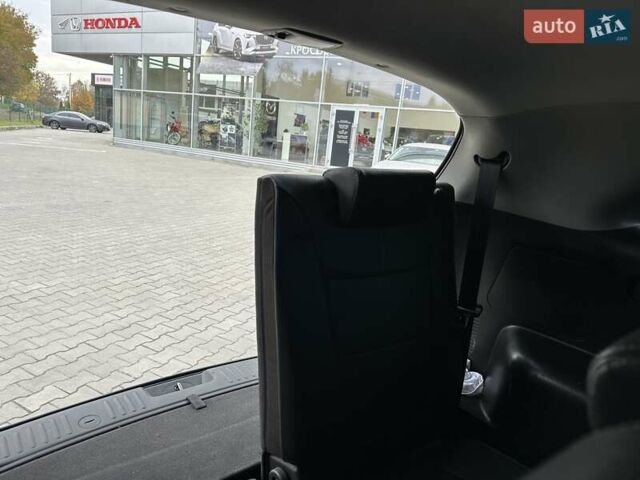 Серый Киа Соренто, объемом двигателя 2.2 л и пробегом 232 тыс. км за 12800 $, фото 62 на Automoto.ua