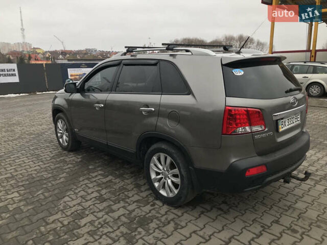 Серый Киа Соренто, объемом двигателя 2.2 л и пробегом 226 тыс. км за 14000 $, фото 9 на Automoto.ua