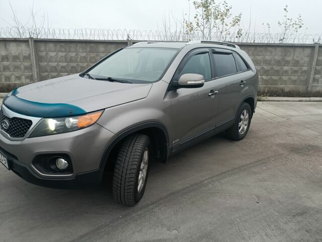 Сірий Кіа Соренто, об'ємом двигуна 2.2 л та пробігом 230 тис. км за 13300 $, фото 1 на Automoto.ua