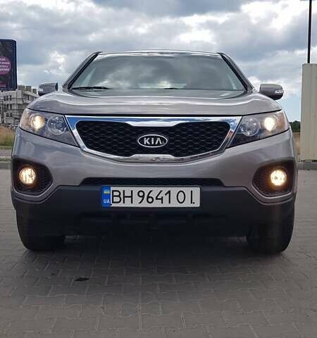 Серый Киа Соренто, объемом двигателя 2.36 л и пробегом 225 тыс. км за 9500 $, фото 22 на Automoto.ua