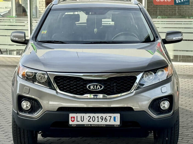 Сірий Кіа Соренто, об'ємом двигуна 2.2 л та пробігом 122 тис. км за 13999 $, фото 7 на Automoto.ua
