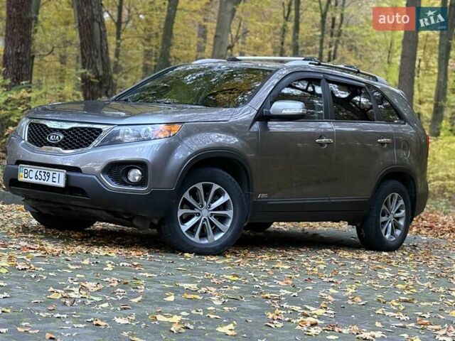 Киа Соренто 2011 в Львове на Automoto.ua Серый Киа Соренто, объемом двигателя 2.2 л и пробегом 280 тыс. км за 12999 $, фото 10 на Automoto.ua
