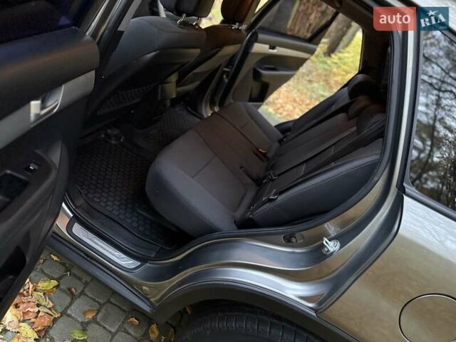 Серый Киа Соренто, объемом двигателя 2.2 л и пробегом 280 тыс. км за 12300 $, фото 67 на Automoto.ua