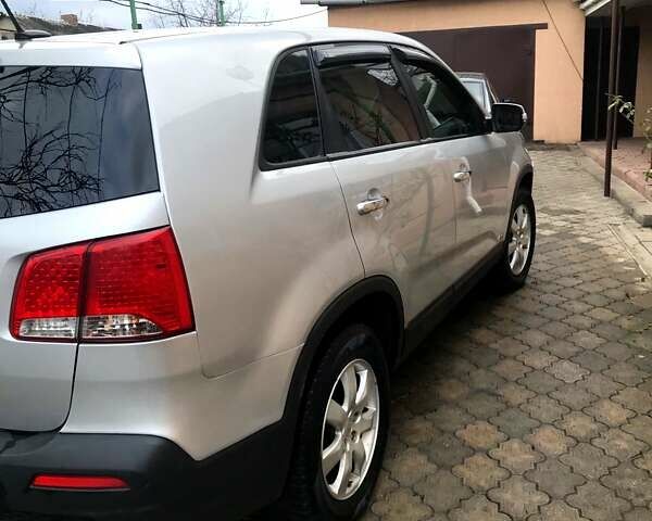 Сірий Кіа Соренто, об'ємом двигуна 2.4 л та пробігом 179 тис. км за 11500 $, фото 7 на Automoto.ua