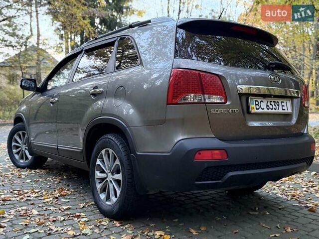 Киа Соренто 2011 в Львове на Automoto.ua Серый Киа Соренто, объемом двигателя 2.2 л и пробегом 280 тыс. км за 12999 $, фото 18 на Automoto.ua