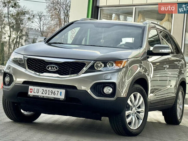 Сірий Кіа Соренто, об'ємом двигуна 2.2 л та пробігом 122 тис. км за 13999 $, фото 52 на Automoto.ua