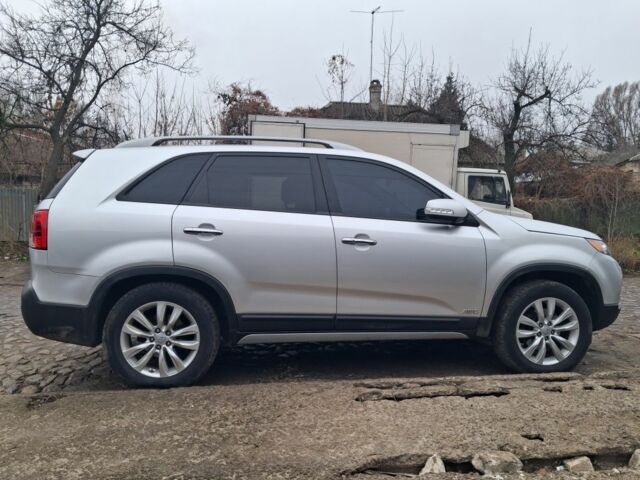 Сірий Кіа Соренто, об'ємом двигуна 2.2 л та пробігом 280 тис. км за 13800 $, фото 4 на Automoto.ua