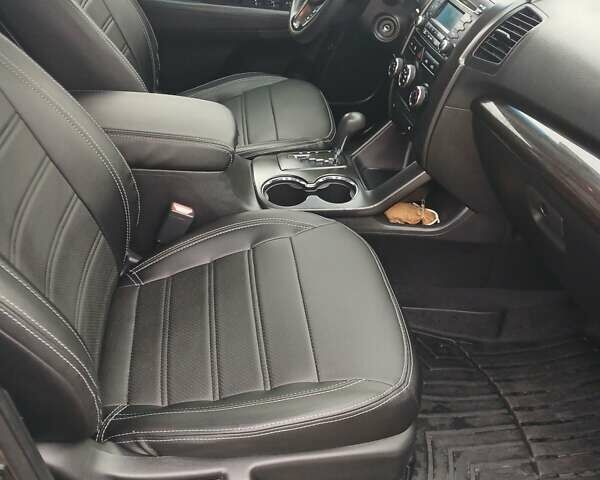 Сірий Кіа Соренто, об'ємом двигуна 2.36 л та пробігом 257 тис. км за 10200 $, фото 1 на Automoto.ua