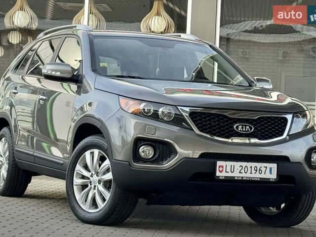 Сірий Кіа Соренто, об'ємом двигуна 2.2 л та пробігом 122 тис. км за 13999 $, фото 22 на Automoto.ua