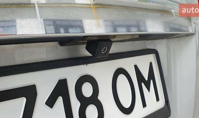 Серый Киа Соренто, объемом двигателя 2.36 л и пробегом 218 тыс. км за 12900 $, фото 8 на Automoto.ua