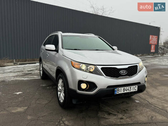 Серый Киа Соренто, объемом двигателя 2.2 л и пробегом 194 тыс. км за 12900 $, фото 2 на Automoto.ua