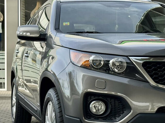 Сірий Кіа Соренто, об'ємом двигуна 2.2 л та пробігом 122 тис. км за 13999 $, фото 6 на Automoto.ua