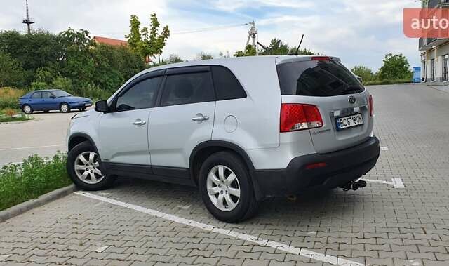 Серый Киа Соренто, объемом двигателя 2.36 л и пробегом 218 тыс. км за 12900 $, фото 6 на Automoto.ua