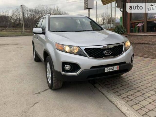 Серый Киа Соренто, объемом двигателя 2.2 л и пробегом 229 тыс. км за 13000 $, фото 18 на Automoto.ua