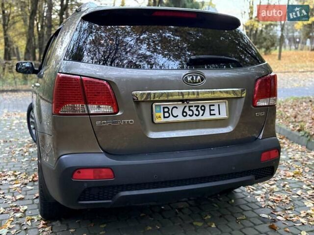 Киа Соренто 2011 в Львове на Automoto.ua Серый Киа Соренто, объемом двигателя 2.2 л и пробегом 280 тыс. км за 12999 $, фото 20 на Automoto.ua