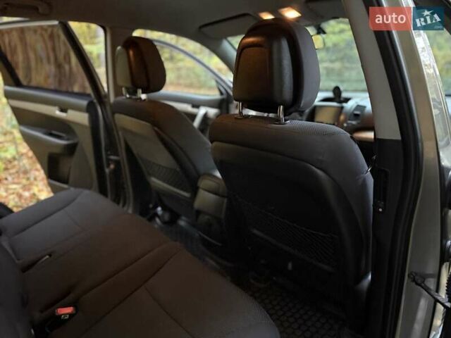 Серый Киа Соренто, объемом двигателя 2.2 л и пробегом 280 тыс. км за 12300 $, фото 76 на Automoto.ua