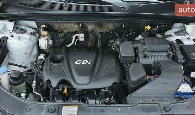 Серый Киа Соренто, объемом двигателя 2.36 л и пробегом 218 тыс. км за 12900 $, фото 38 на Automoto.ua