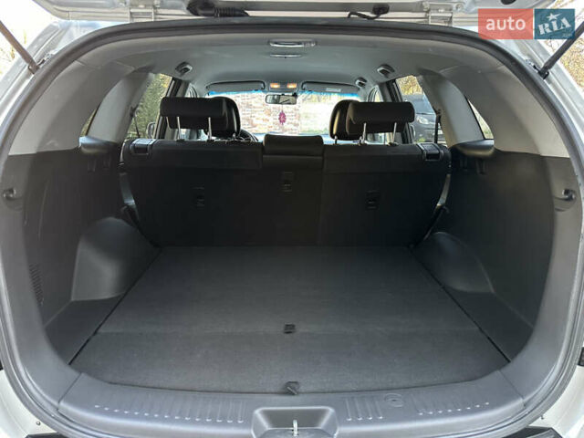 Серый Киа Соренто, объемом двигателя 2.2 л и пробегом 240 тыс. км за 12950 $, фото 34 на Automoto.ua