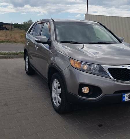 Серый Киа Соренто, объемом двигателя 2.36 л и пробегом 225 тыс. км за 9500 $, фото 13 на Automoto.ua