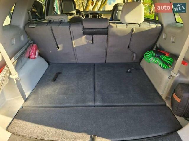 Серый Киа Соренто, объемом двигателя 3.47 л и пробегом 185 тыс. км за 11850 $, фото 11 на Automoto.ua