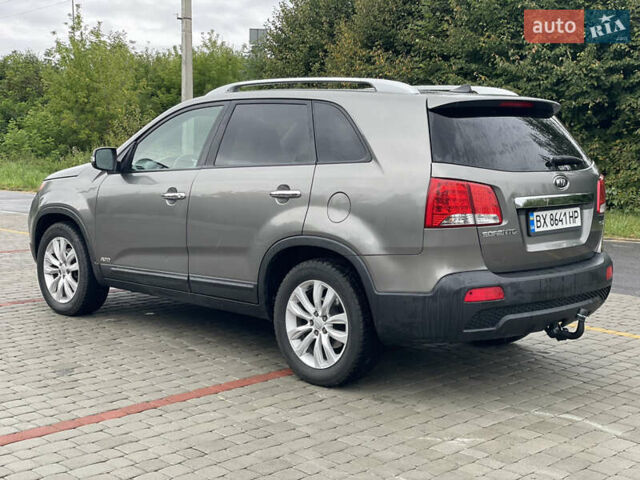 Серый Киа Соренто, объемом двигателя 2.2 л и пробегом 270 тыс. км за 13200 $, фото 12 на Automoto.ua