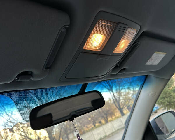 Серый Киа Соренто, объемом двигателя 2.2 л и пробегом 240 тыс. км за 12950 $, фото 21 на Automoto.ua