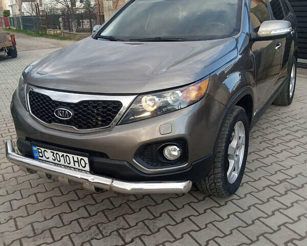 Серый Киа Соренто, объемом двигателя 2.2 л и пробегом 220 тыс. км за 11900 $, фото 8 на Automoto.ua
