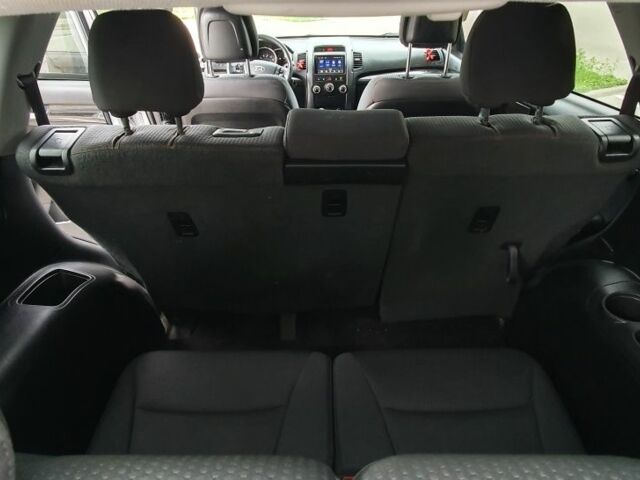 Сірий Кіа Соренто, об'ємом двигуна 2.4 л та пробігом 218 тис. км за 12900 $, фото 3 на Automoto.ua