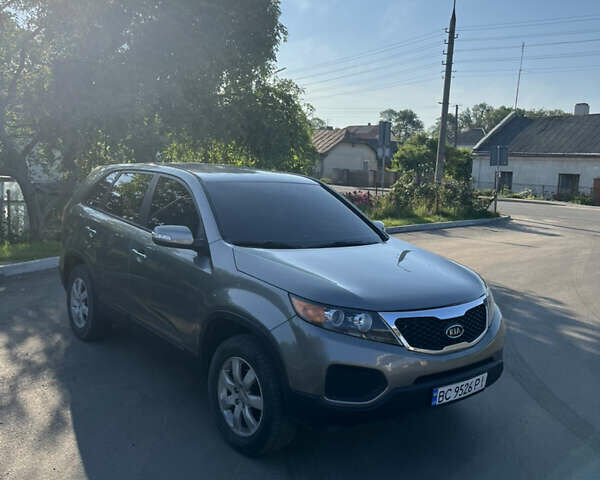 Серый Киа Соренто, объемом двигателя 2.36 л и пробегом 311 тыс. км за 9900 $, фото 8 на Automoto.ua