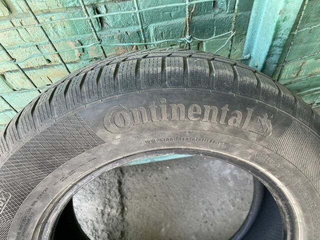 Серый Киа Соренто, объемом двигателя 2.4 л и пробегом 240 тыс. км за 9500 $, фото 2 на Automoto.ua